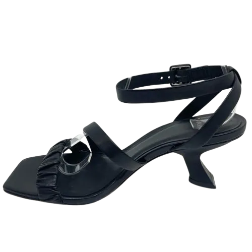 Carrano  -  Pinto Black