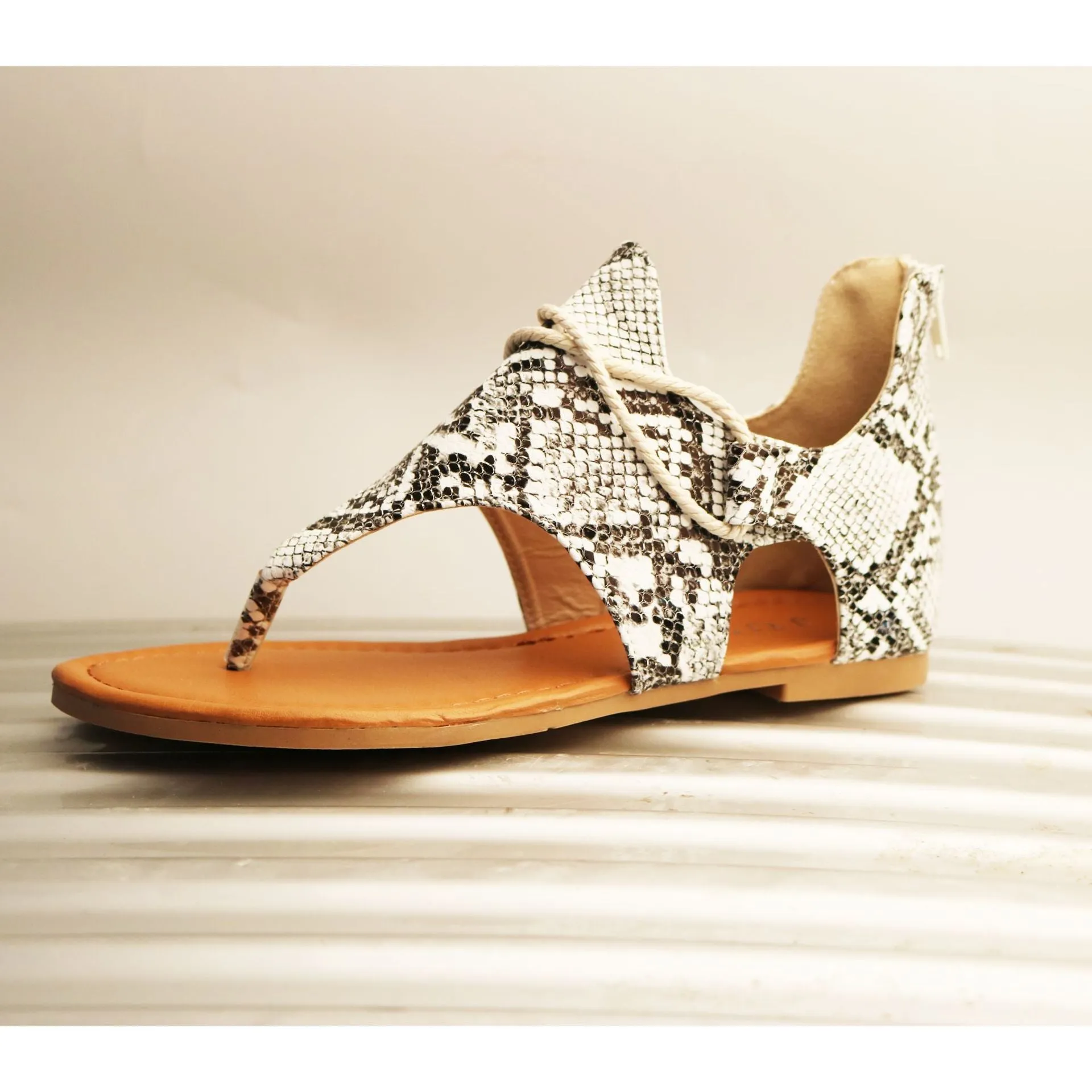 Chicvane Snakeskin Print Flip Flops Flat Sandals with Zipper
